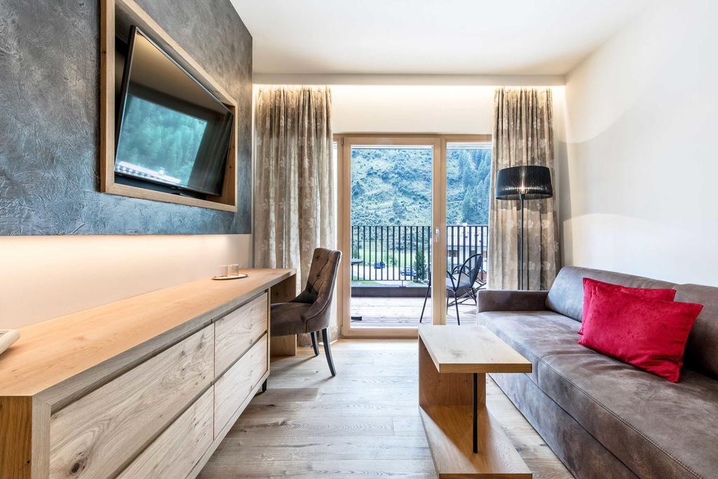 Hotel Eden Solda Εξωτερικό φωτογραφία